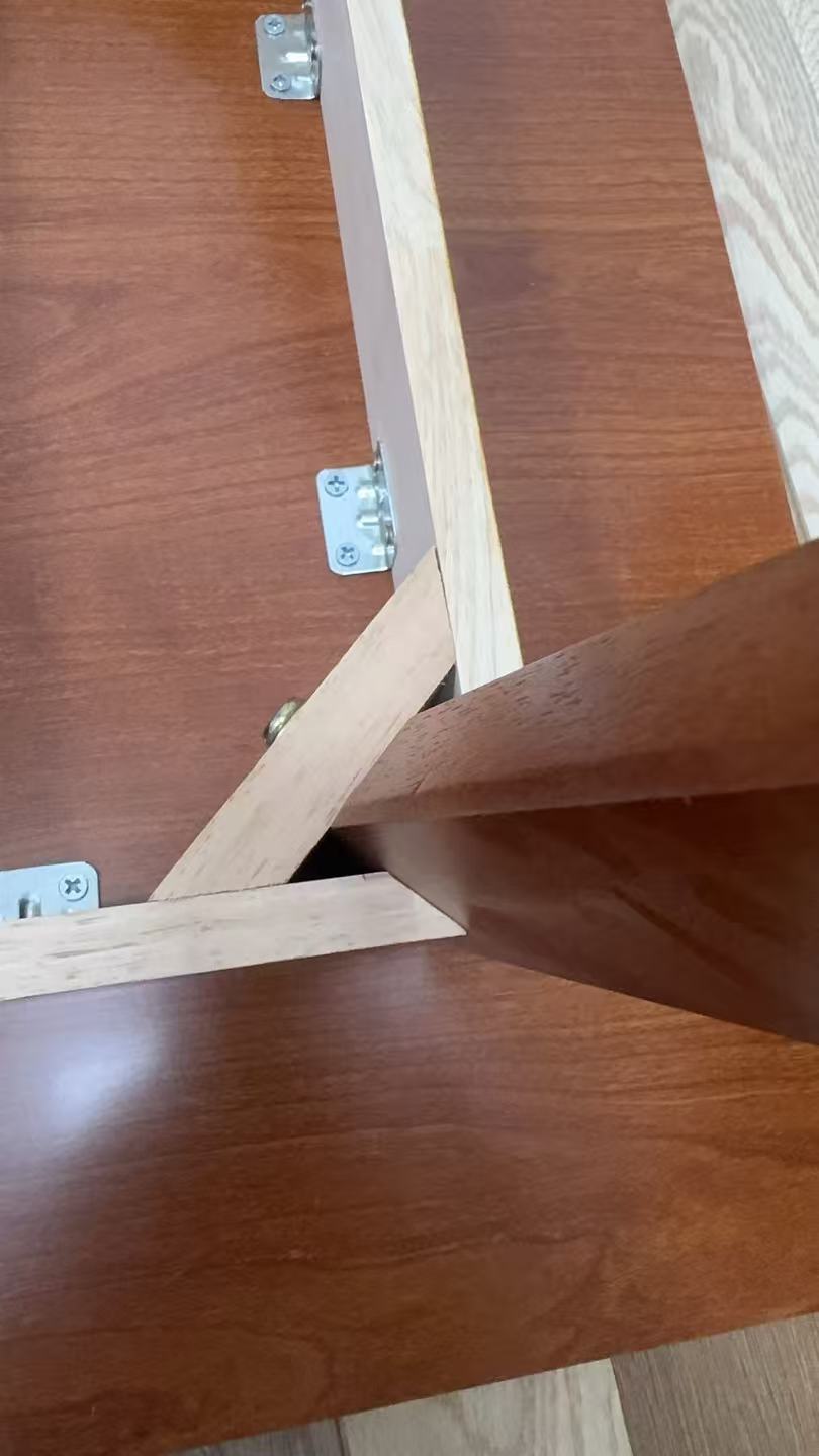 Dining table and 4 chairs set With Wood legs and frame.